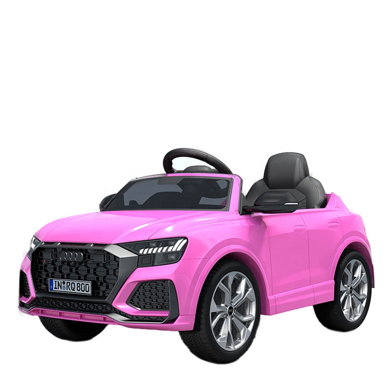 Audi Berlesen Baru Rs Q8 2.4g R / c Remote Control Battery Car